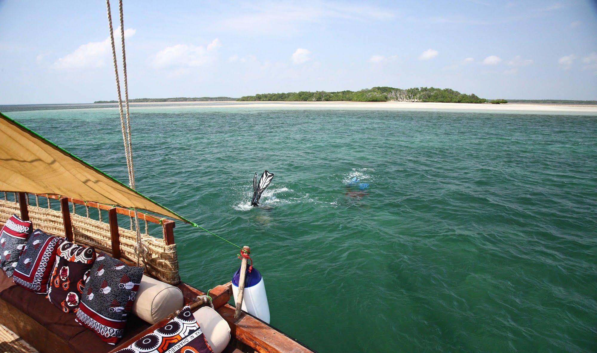 The Red Pepper House Hotel Lamu Exterior photo